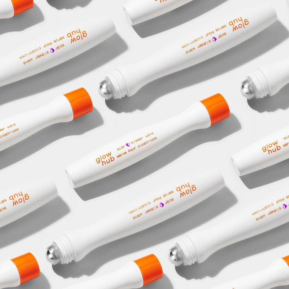 Glow Hub The Scar Slayer Wand with Vitamin C for Anti-Pigmentation and Blemish Prone Skin 15ml