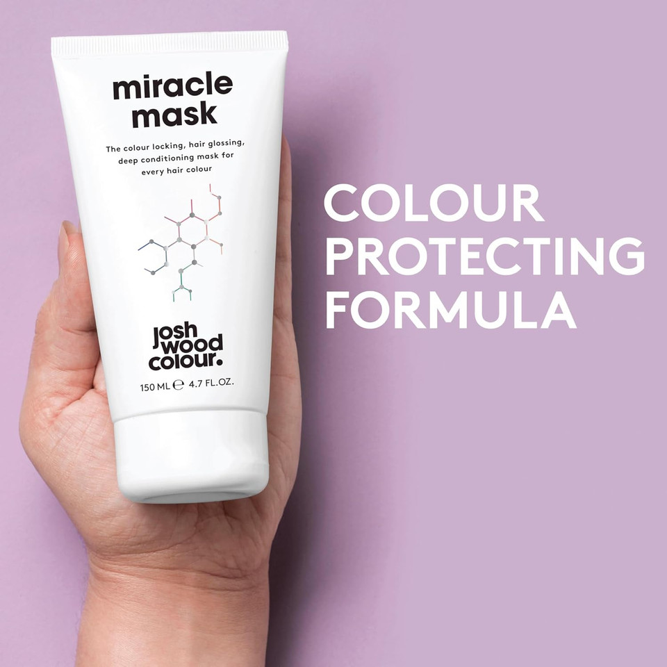 Josh Wood Hair Gloss (Icy Blonde) - Semi-permanent gloss refreshes and conditions hair colour - Removes brassy tones - Lasts up to 6 washes - 100% Vegan - Cream (100ml X 2)