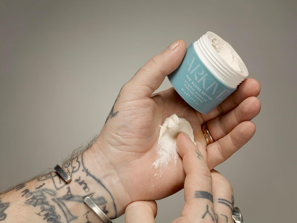 ARKIVE The Scene Setter Hybrid Pomade 50ml - Vegan Pomade for Men - Volumizing Hair Styling Products - Mens Hair Pomade for Texture - Natural Hair Pomade for Men - Strong Hold Hair Products