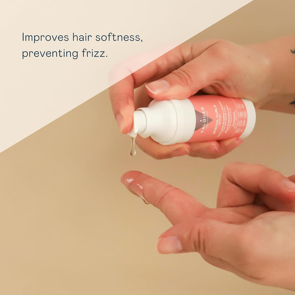 Valquer Serum for Curly Hair, Curly Method for Defined, Natural Curls. Soft, Frizz-Free Hair. With an Elixir Blend of Oils and Butters. Vegan. 30 ml