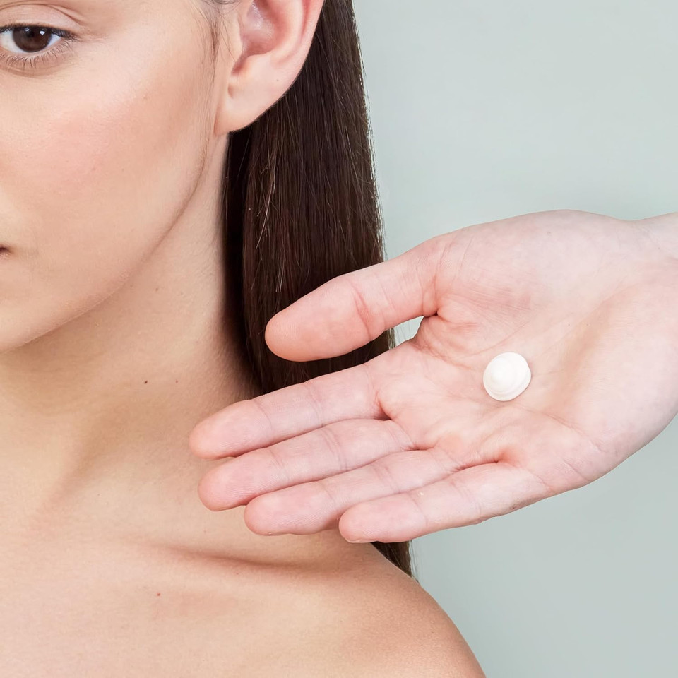 L'Oréal Professionnel Tecni.ART Flex Depolish, Texturizing Hair Styling Paste, For Deconstructed Styles, 100 ml