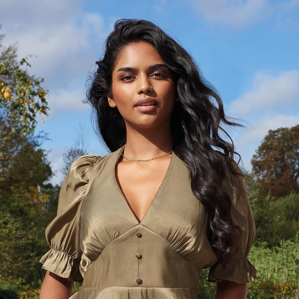 BaByliss Titanium Brilliance Large 32-19mm Conical Curling Wand, Black