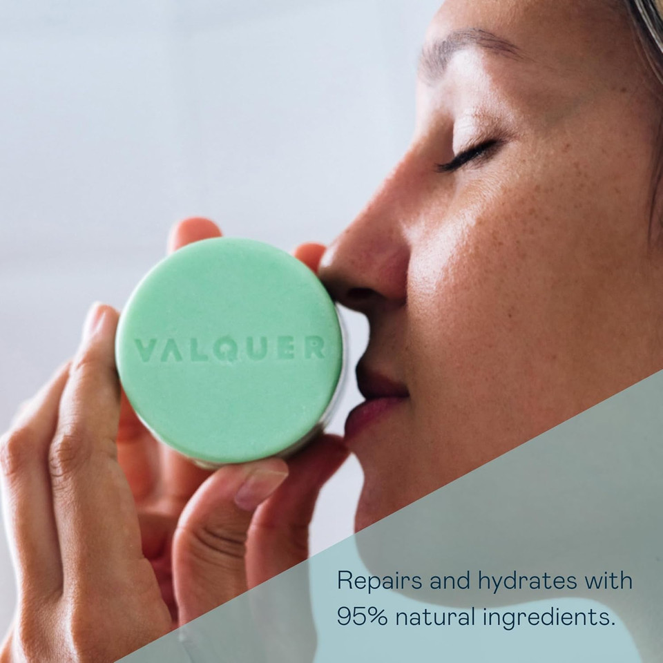 Valquer 2-in-1 Repairing Solid Shampoo and Conditioner. Cleanses, moisturizes, and softens damaged and brittle hair with soy extract. Suitable for all hair types. Natural ingredients and vegan. 70 g