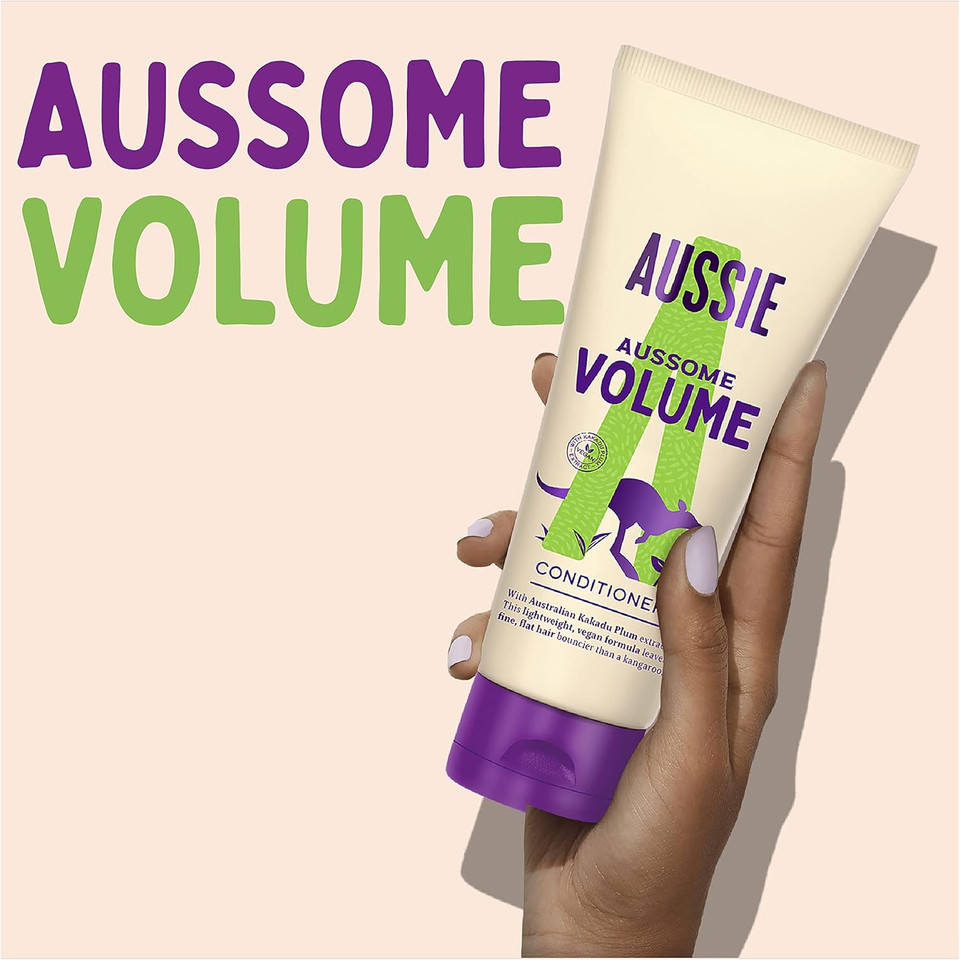 Aussie Aussome Volume Conditioner, Lightweight Vegan Formula, Brings Fullness & Bounce Back To Fine & Flat Hair, With Kakadu Plum Extract, Cruelty Free, 470ml