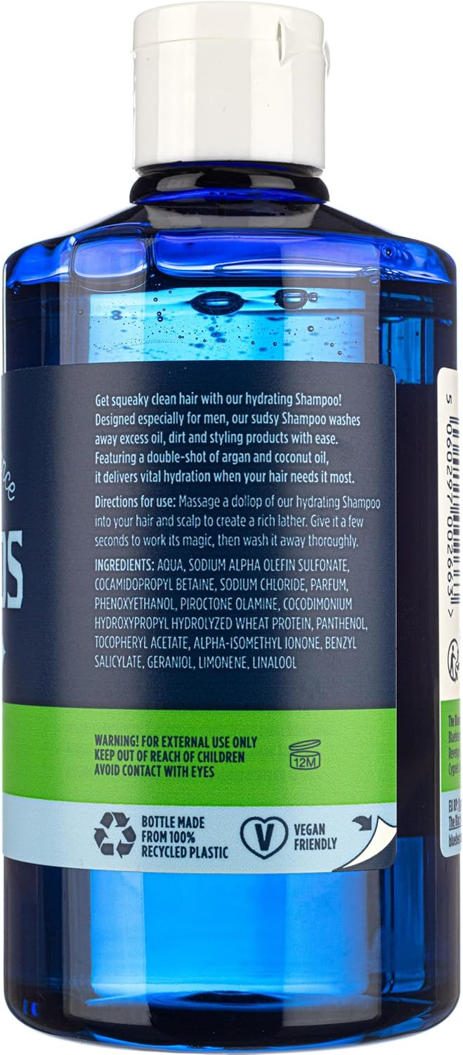 The Bluebeards Revenge, Shampoo For Men, Rehydrates Hair And Scalp, Removing Trapped Dirt, Oil And Styling Products, SLS And Paraben Free, 300ml