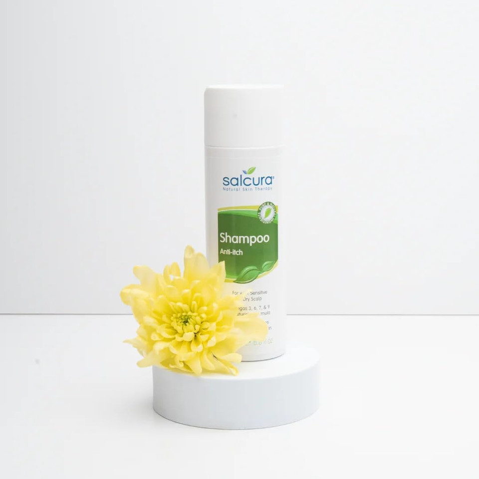 Salcura Natural Skin Therapy, Omega Rich Shampoo, Perfect For Anyone With A Sensitive Scalp Looking To Avoid Harsh, Scalp-Upsetting Chemicals 200ml