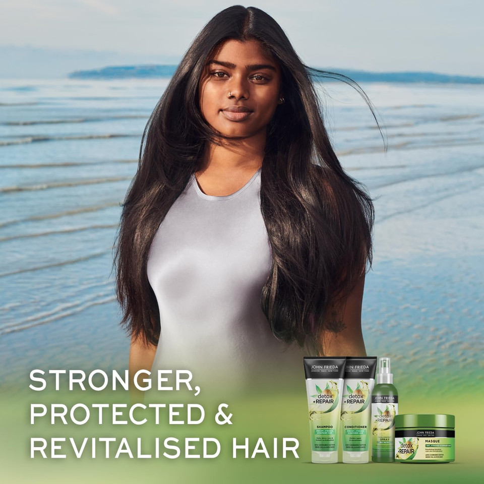 John Frieda Detox & Repair Shampoo 250 ml, Hydrating and Smoothing Shampoo for Dry, Stressed and Damaged Hair with Avocado Oil and Green Tea