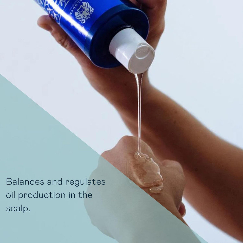 Valquer Shampoo For Oily Hair specially indicated to self-regulate hair oiliness. Formulated with Buchú leaves, Vitamin E & Panthenol. Zero% sulfates & salt. - 400ml