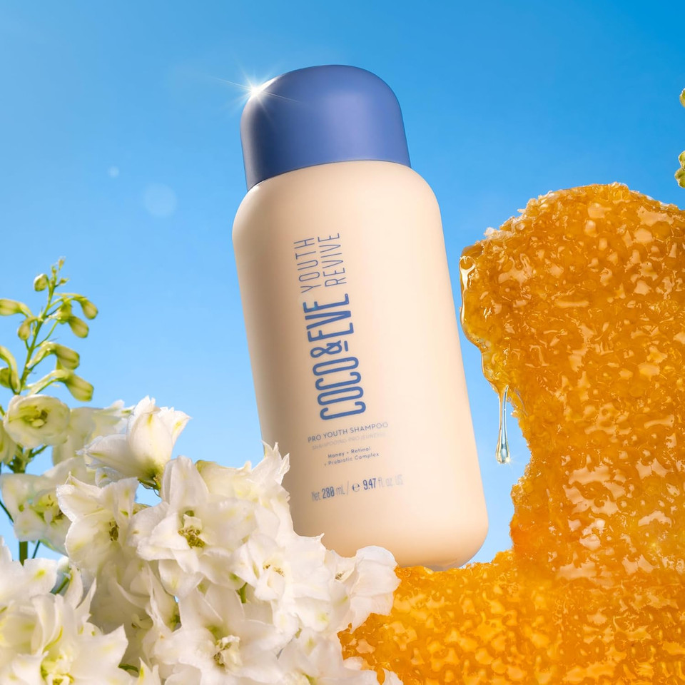 Coco & Eve Pro Youth Shampoo. Anti-aging, strength, shine, volume. Regulate dandruff. With honey, retinol for youthful hydrated hair. (280ml)