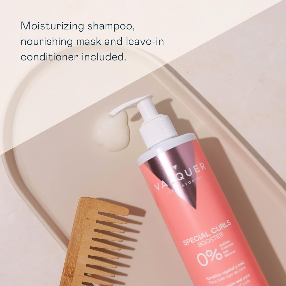 Valquer Special Pack Curls Shampoo 400 ml, Mask 275 ml and Conditioner 300 ml. Treatment of Curly Hair Curly Method Defined Curls. Moisturizes and Softens with Vegetable and Corn Keratin. Vegan