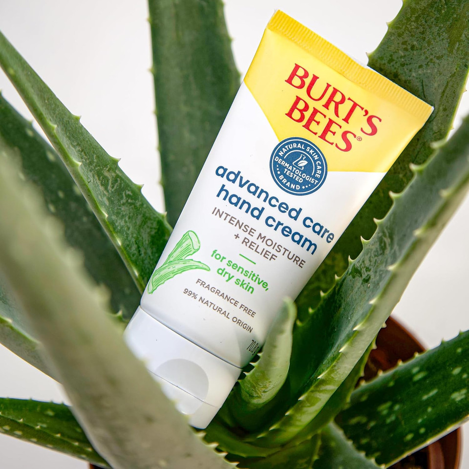 Burts Bees Advanced Care Hand Cream for very dry, chapped skin, intense moisture and relief, with Beeswax & Shea Butter 70ml