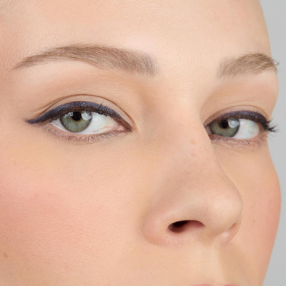 True Kohl Kajal Eyeliner 832 - Oxford Blue