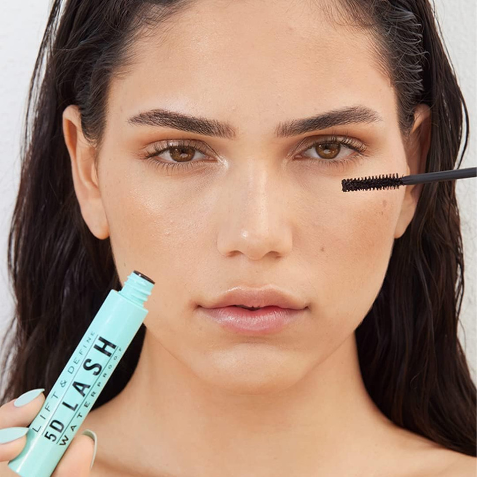 Revolution Beauty London 5D Lash Waterproof Mascara, Add Volume, Impact and Length, Black, 8g (Pack of 2) Revolution Beauty London 5D Lash Waterproof Mascara, Add Volume, Impact and Length, Black, 8g (Pack of 2)