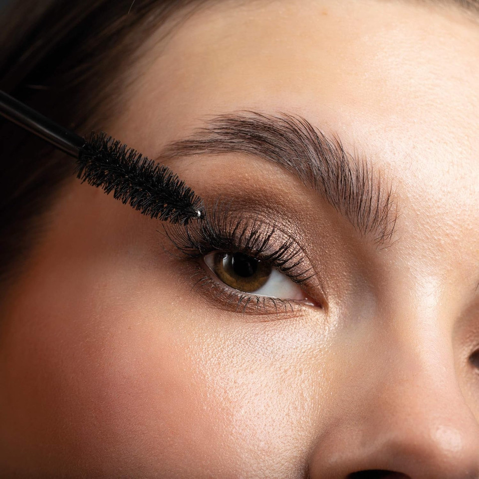 Pippa of London Devil Eyes Mascara Black 504 - Volumising, Defining and Lengthening Mascara