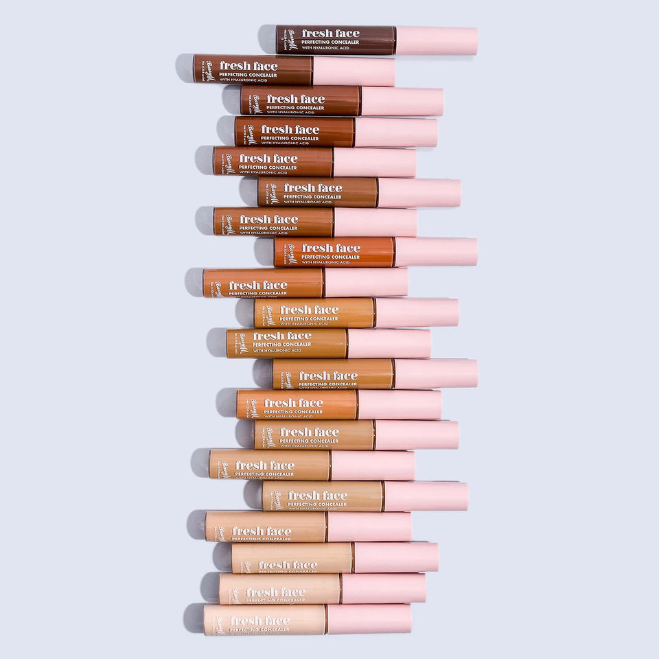 Fresh Face Perfecting Concealer infused with Hyaluronic Acid, Shade 19