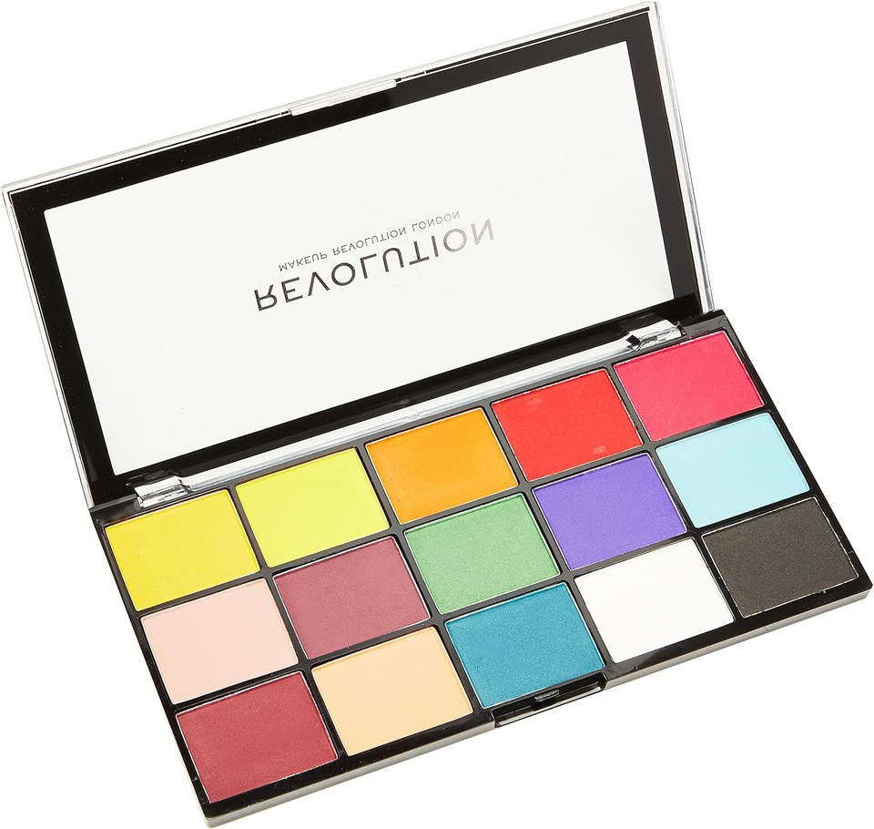 Revolution Beauty London Reloaded Eyeshadow Palette, Matte Eye Colours, 15 Shades, Marvellous Mattes, 16.5g Revolution Beauty London Reloaded Eyeshadow Palette, Matte Eye Colours, 15 Shades, Marvellous Mattes, 16.5g