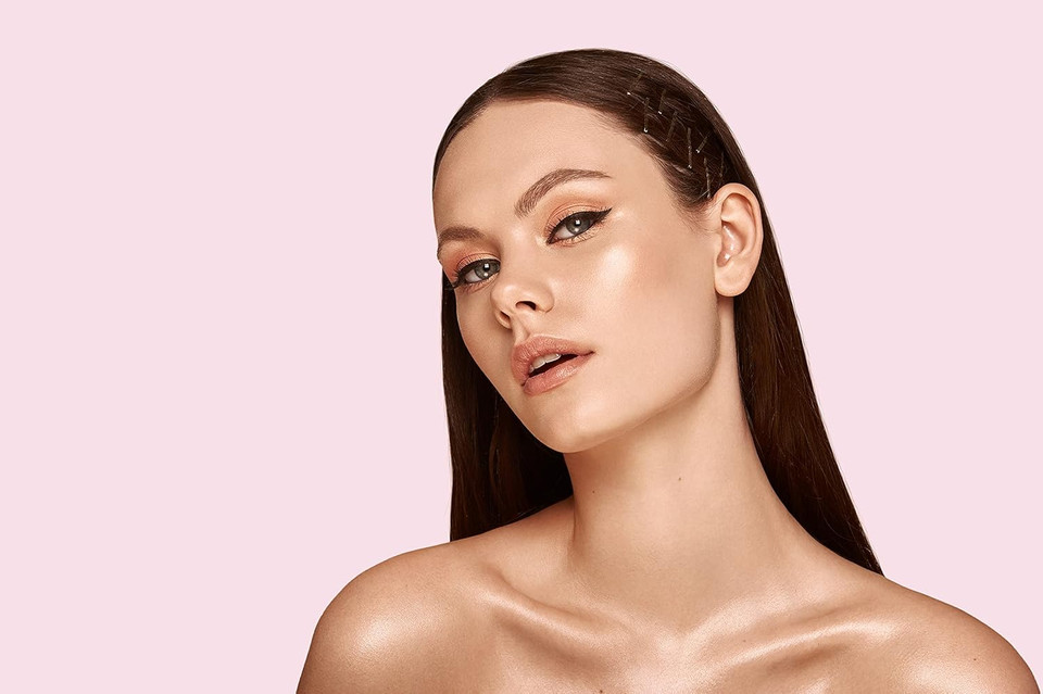 Carter Beauty Throw Shade Duo Contour Stick, Dark, 0.022 g