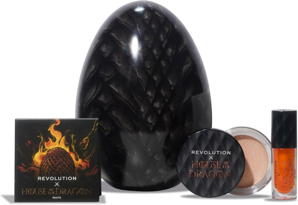 Revolution Beauty, House of Dragon x Revolution Dragon Glow Gift Set, Holiday Makeup Set with Eyeshadow Palette, Lip Oil & Highlighter Balm, Vegan & Cruelty-Free Revolution Beauty, House of Dragon x Revolution Dragon Glow Gift Set, Holiday Makeup Set with Eyeshadow Palette, Lip Oil & Highlighter Balm, Vegan & Cruelty-Free