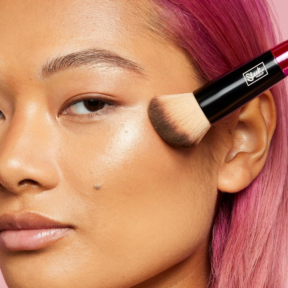 Sleek MakeUP Highlighting Palette, Four Dazzling Shades for a Supercharged Glow, Long Lasting and Lightweight, Intense Colour, Copperplate Sleek MakeUP Highlighting Palette, Four Dazzling Shades for a Supercharged Glow, Long Lasting and Lightweight, Intense Colour, Copperplate