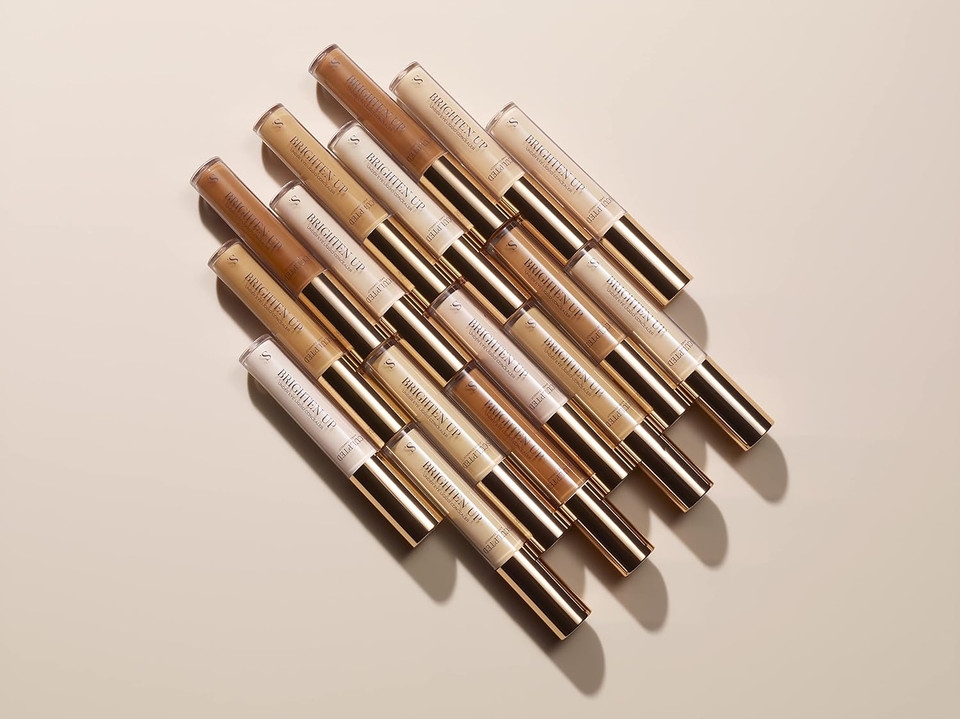 Brighten Up Under Eye Concealer from Sculpted by Aimee (Golden) - 7ml Light Coverage Mineral Liquid Makeup Concealer for Hydrating Delicate Skin & Dark Circles with Niacinamide and Hyaluronic Acid Brighten Up Under Eye Concealer from Sculpted by Aimee (Golden) - 7ml Light Coverage Mineral Liquid Makeup Concealer for Hydrating Delicate Skin & Dark Circles with Niacinamide and Hyaluronic Acid