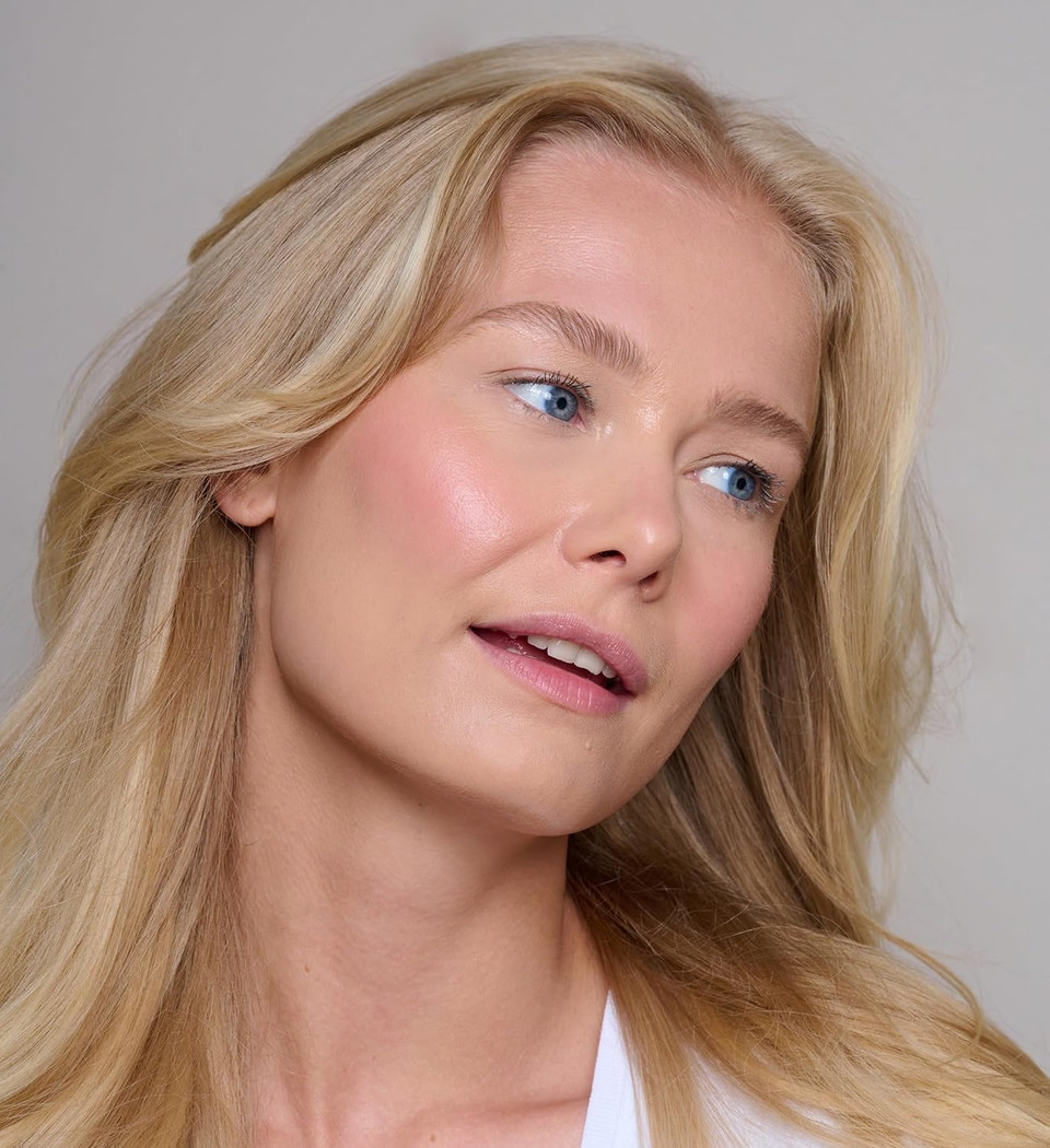 Mii Cosmetics Cheek Veil Liquid Blush | Weightless Liquid Blusher for Cheeks | Brightens with a Natural, Healthy Glow | Buildable & Blendable Makeup Blush | Nude Rose | Splendour | 7ml