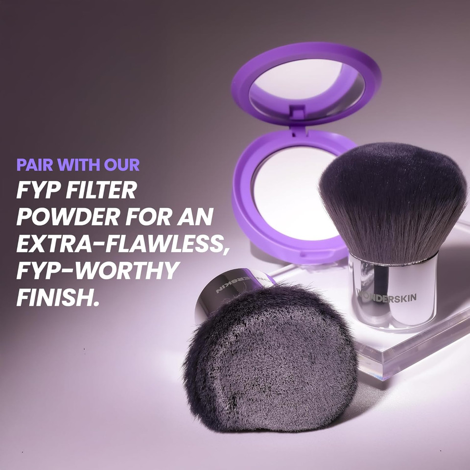 Wonderskin Kabuki Brush - Round Top Bronzer Brush for Face & Body - Ultra-Soft Bristles for Liquid, Pressed, Loose Foundation or Setting Powder Makeup