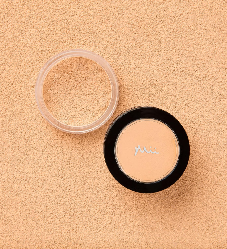 Mii Cosmetics Irresistible Face Base | 100% Pure Mineral Foundation | Award Winning | Medium Coverage | Flawless Finish | Suitable for Vegans | Precious Porcelain 01 | 8g Mii Cosmetics Irresistible Face Base | 100% Pure Mineral Foundation | Award Winning | Medium Coverage | Flawless Finish | Suitable for Vegans | Precious Porcelain 01 | 8g