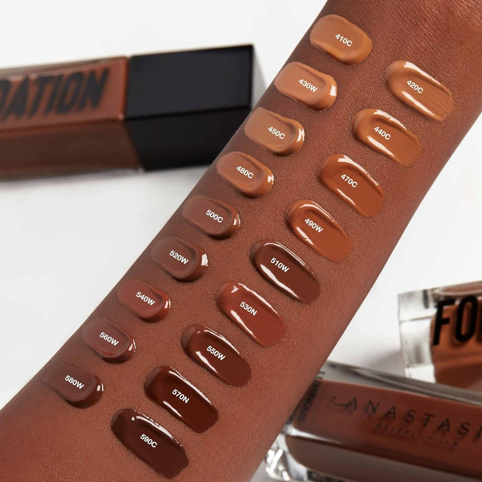 Anastasia Beverly Hills - Luminous Foundation - 130N