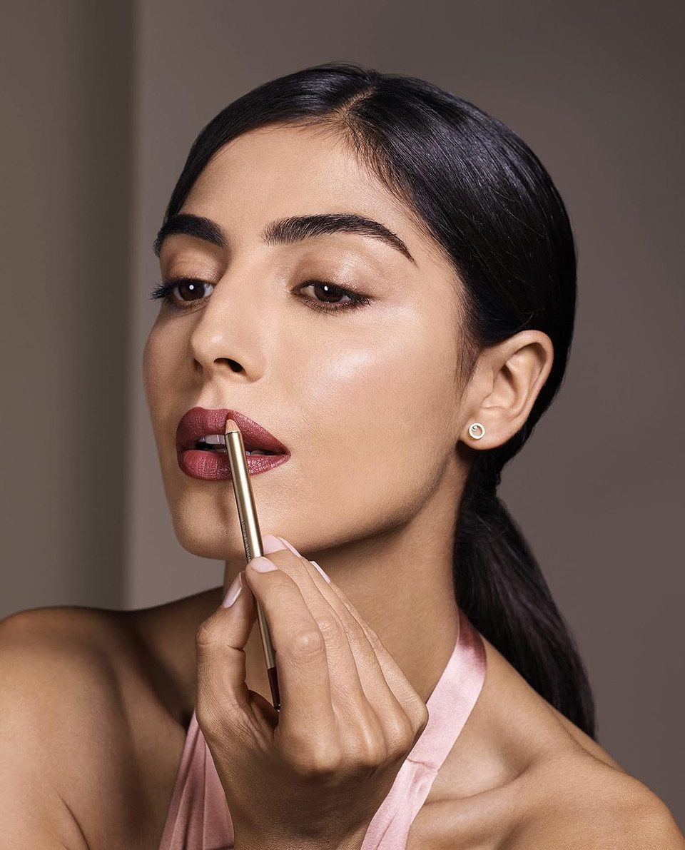 Max Factor Colour Elixir Lip Liner 75 Rich Wine Lip Liner for Ideal Defined Lips with Smooth Texture and Matte Finish Extends Lasting Lipstick 5g