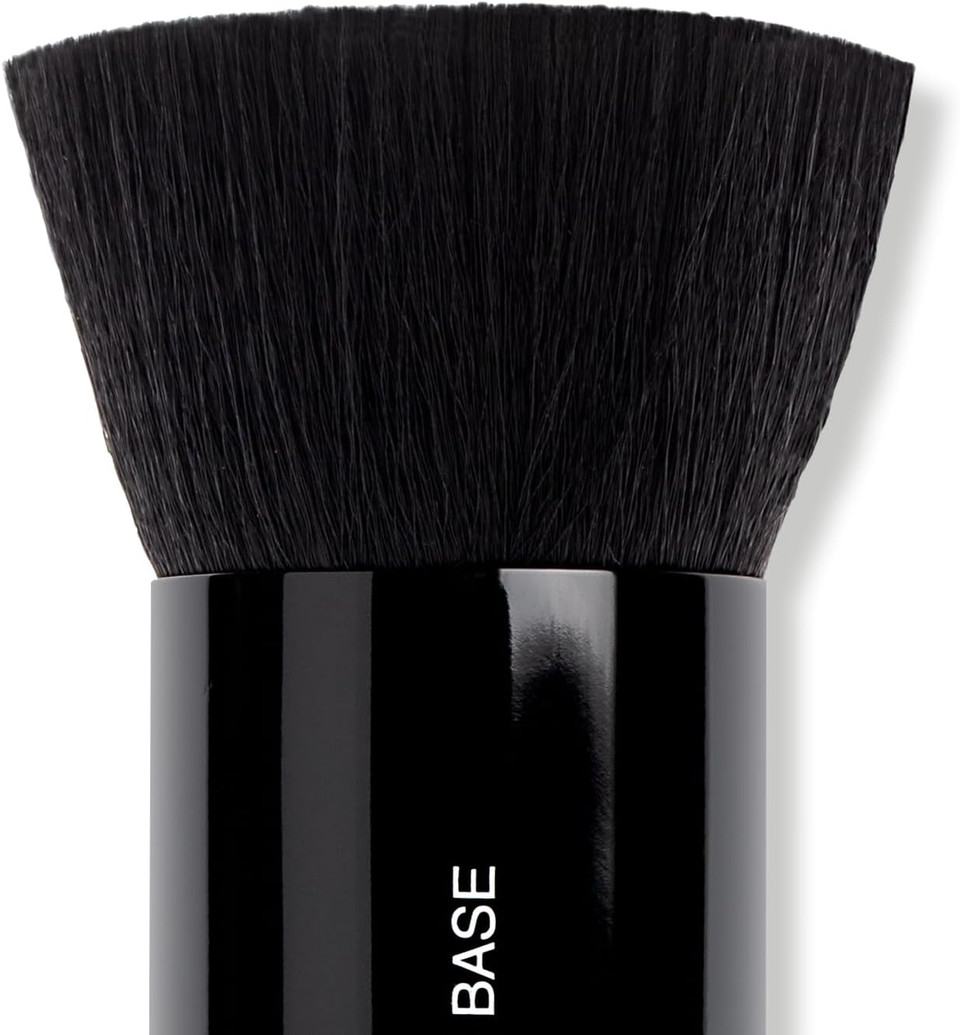 Mii Cosmetics - Perfect Base Brush - Flat Foundation Bush