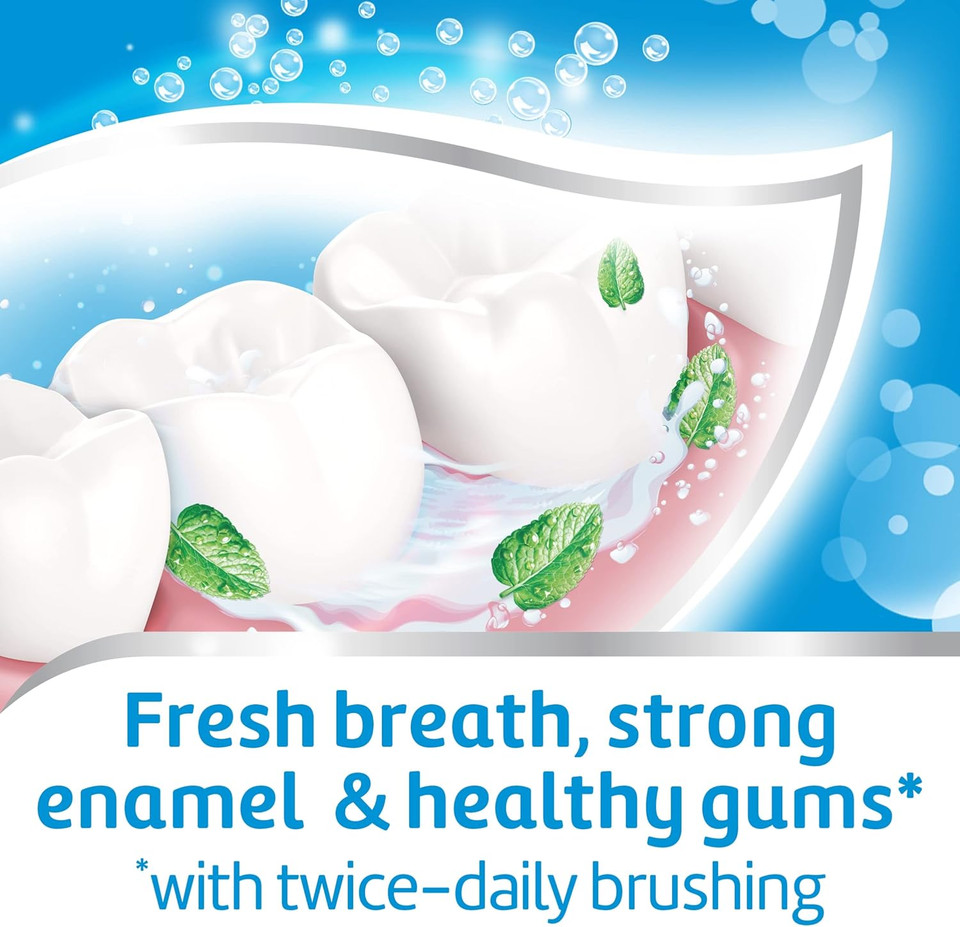 Aquafresh Fresh and Minty Fluoride Toothpaste, Triple Protection, Rebuilds enamel Strength, Helps protect gums* and Refreshes breath, 75ml