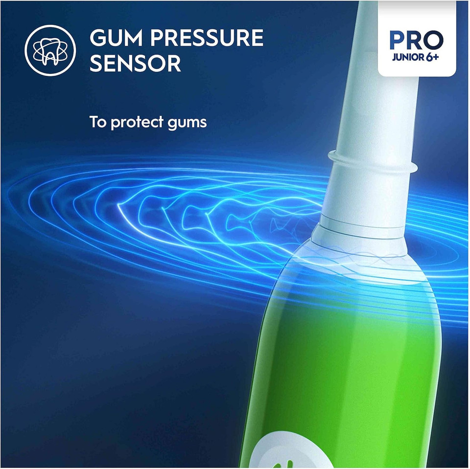 Oral-B Pro Junior Kids Electric Toothbrush, 1 Star Wars Mandalorian Handle, 1 Toothbrush Head, 3 Modes with Kid-Friendly Sensitive Mode, for Ages 6+, 2 Pin UK Plug