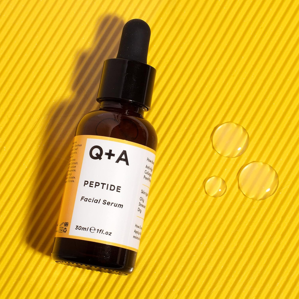 Q+A Peptide Facial Serum (30ml), Natural Anti Ageing Face Serum with Hyaluronic Acid, Pure Peptide, Magnesium, Fragrance Free Skincare, Hydrates and Plumps the Skin for a Youthful Glow