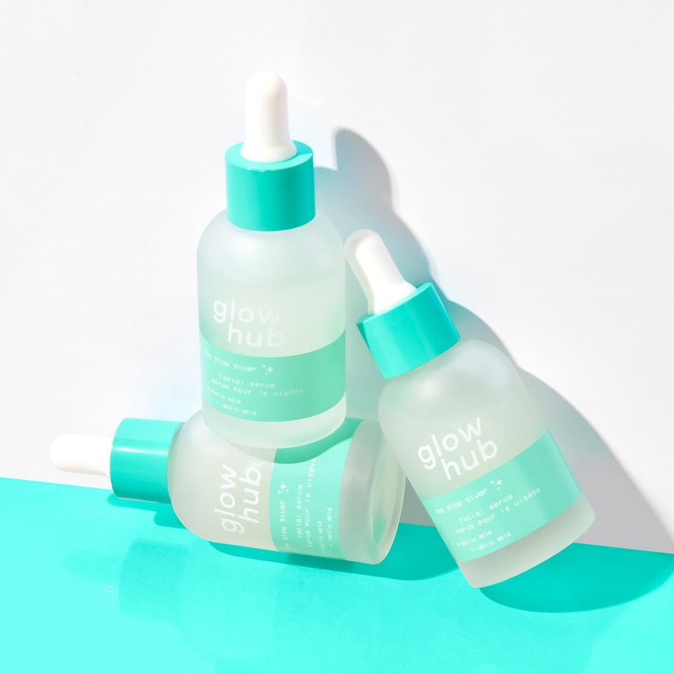 Glow Hub The Glow Giver Facial Serum with Glycolic Acid and Lactic Acid for Normal to Uneven Textured Skin 30ml