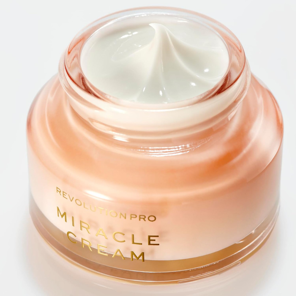 Revolution Pro, Miracle Cream, Hydrating & Beautifying Face Cream, Reduces Dull Complexions, Lightweight Formula, Contains Hyaluronic Acid & Niacinamide, 100ml