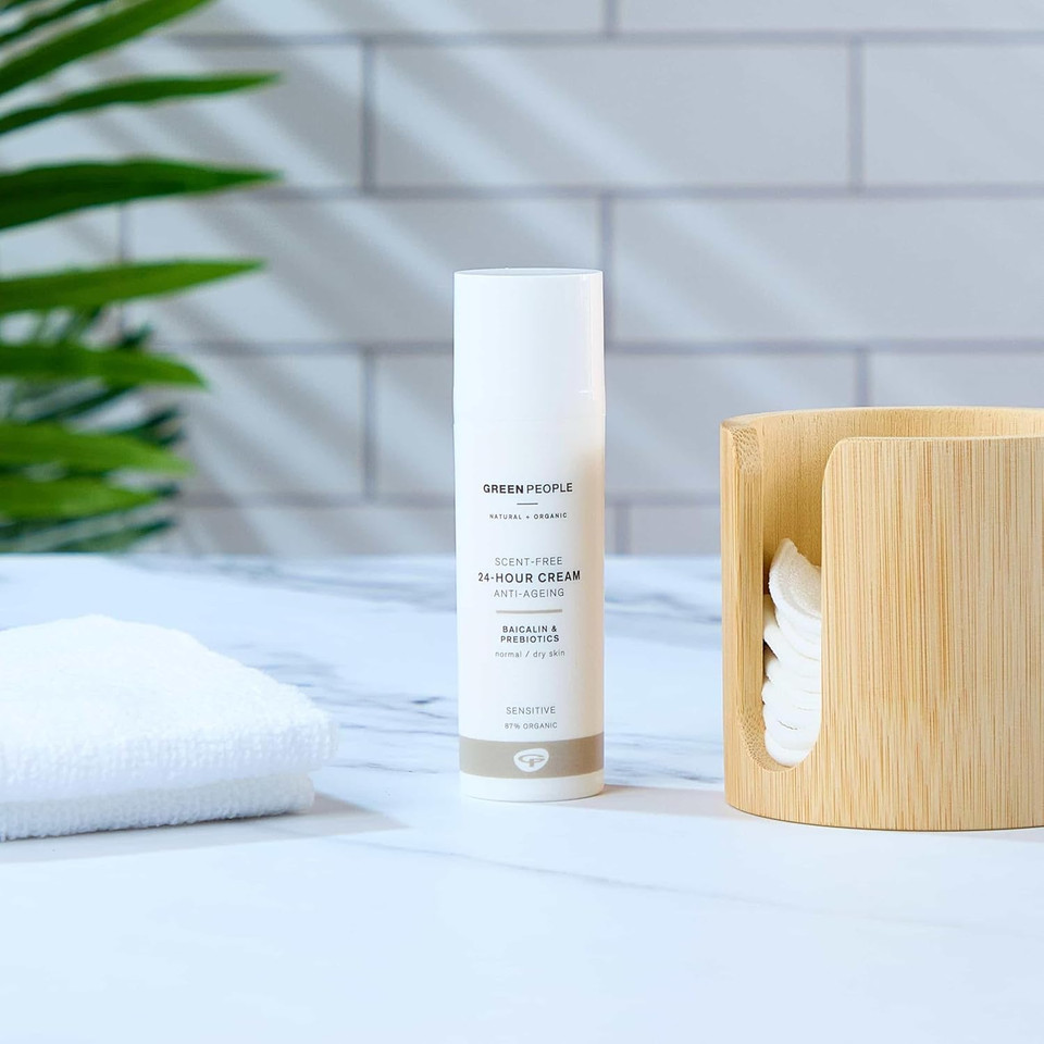 Green People Scent Free 24 Hour Cream - Day & Night Face Cream for Sensitive Skin - Firming - Vegan & Natural, 50ml