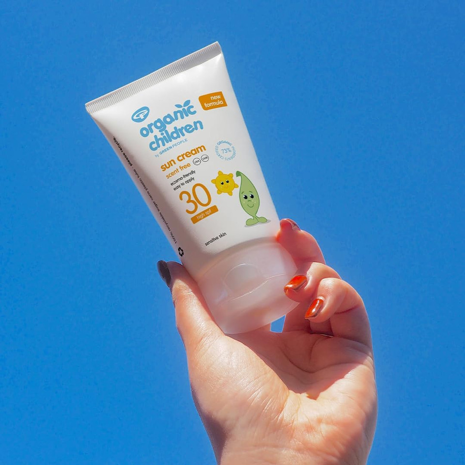 Green People Organic Children Sun Cream SPF30 - Scent Free, Natural Sunscreen - Organic, Vegan, Reef Safe & Cruelty Free, 150ml
