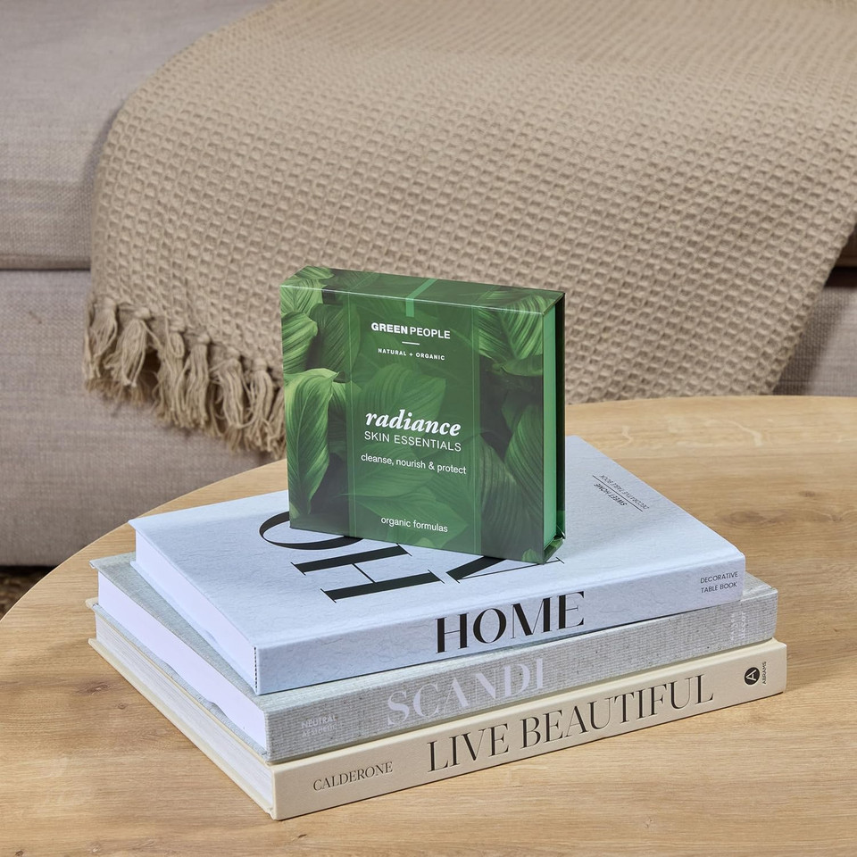 Green People Radiance Skin Essentials Set - Natural & Organic 3-Step Routine - Skincare Gift - Vegan, 3 x 30ml