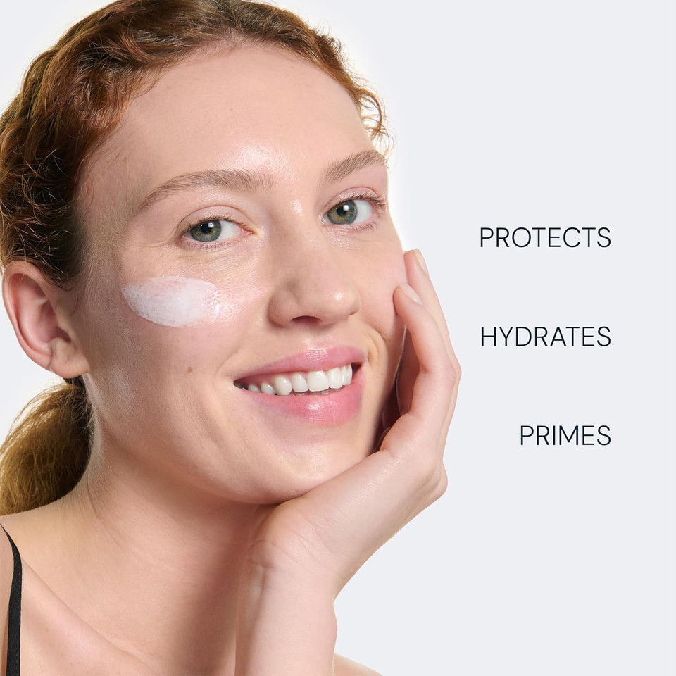 ELEMIS Pro Collagen SPF50 Fluid Daily Defence SPF30  Hydrating Sunscreen for Face, Anti-Aging Protection | Daily Defence SPF30 Broad Spectrum SPF, Moisturizing & Lightweight