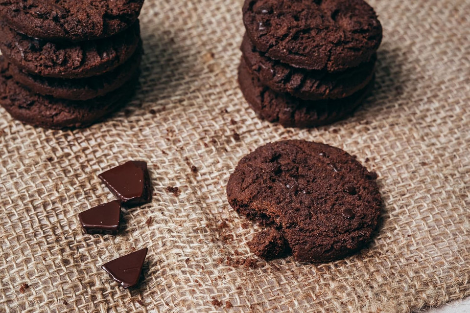 Angelic Free From 3 Mixed Box Vegan & Gluten Free Cookies. 3 Boxes Of Dairy, Nuts, Soya, Egg, Peanut Free Biscuits. Allergy Safe Snacks. Chocolate Chip, Double Chocloate and Ginger and Chocolate