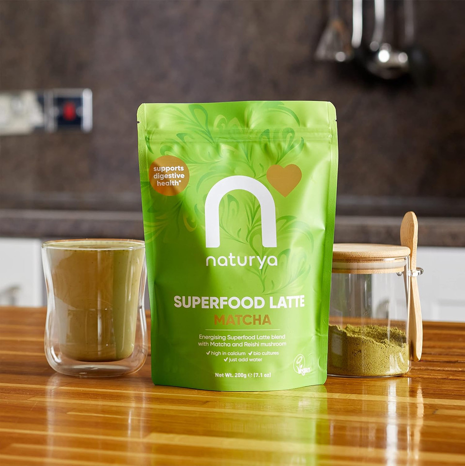 Naturya Energizing Matcha Superfood Latte Blend 250g - Creamy Vegan & Gluten-Free Matcha Green Tea with Coconut Milk, Reishi Mushroom, Live Bio Cultures & Seaweed (250g)