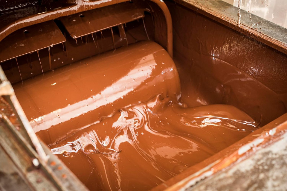 Willie's Cacao - 72% Rio Caribe dark chocolate bar - 50g x 12 - Coffee, nutty notes - Single estate Venezuelan cacao - Vegan chocolate - Artisan chocolate - Bean to bar