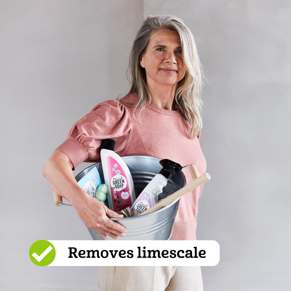 Marcel's Green Soap - Bathroom Cleaner Spray - Patchouli & Cranberry - Degreaser Spray - 97% biodegradable - 500ml