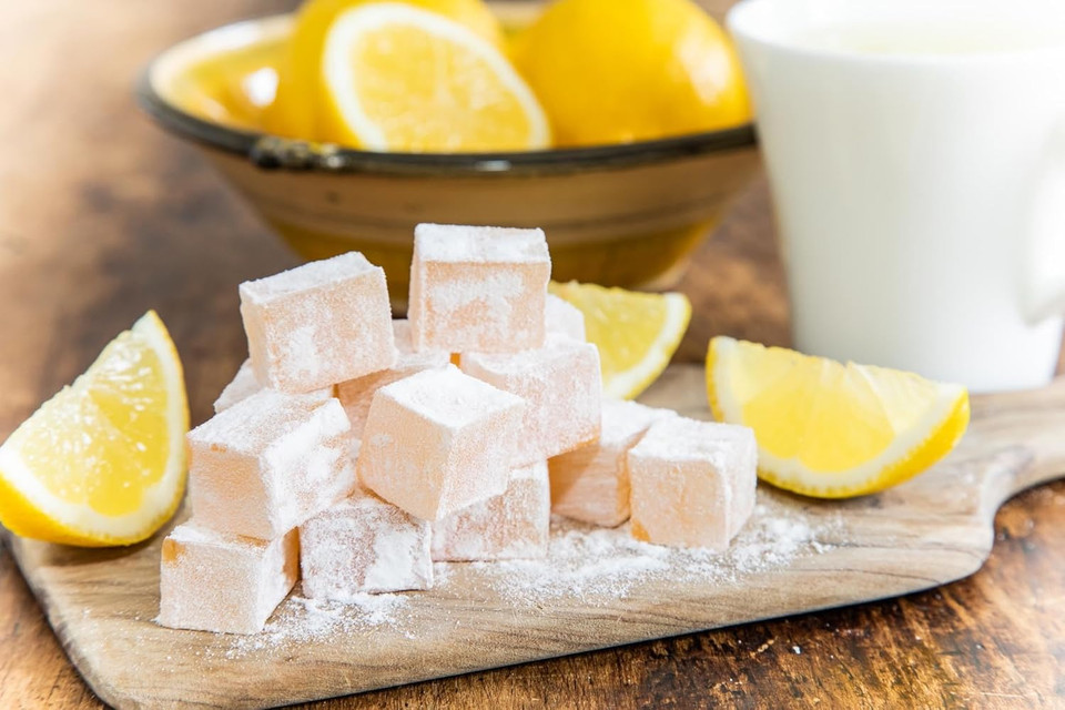 Ozerlat Real Turkish Delight, Cinnamon  Luxury Gourmet Dessert Sweets, Premium Quality Natural Ingredients, Vegan, Gluten Free (200g)