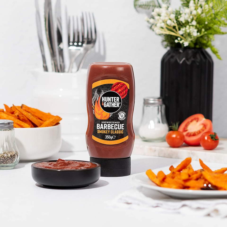 Hunter & Gather Unsweetened Hot Sauce | 3 x 350g Hot Sriracha Sauce Keto, Paleo, Low Carb & Vegan Friendly | Free from Added Sugar & Sweeteners