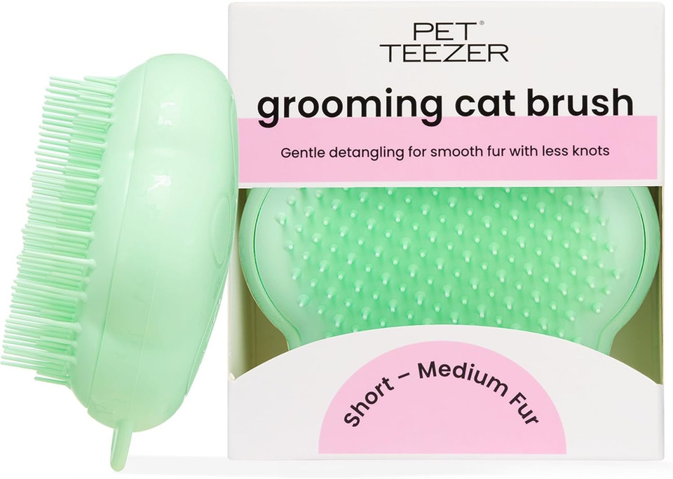 Tangle Teezer Pet Teezer Cat Brush - For Kittens & Cats with Short to Medium Hair - Two-Tiered Grooming Brush for Cats Adds Smoothness & Shine - Pink