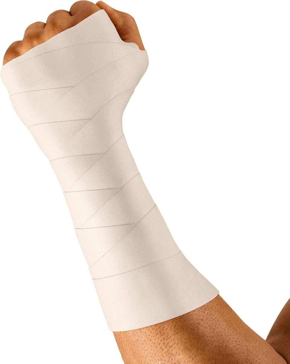 Leukotape Classic by Actimove Sports Edition Rigid Medical Tape for Sprains and Injury Prevention, 3.75 cm x 10 m, White, 1 Roll