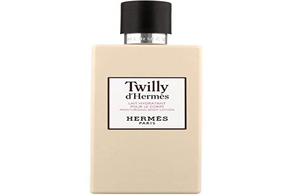 Hermes Twilly D'Hermes For Women 2 Piece Set (2.8 Ounce Eau De Parfum Spray + 2.7 Ounce Moisturizing Body Lotion)
