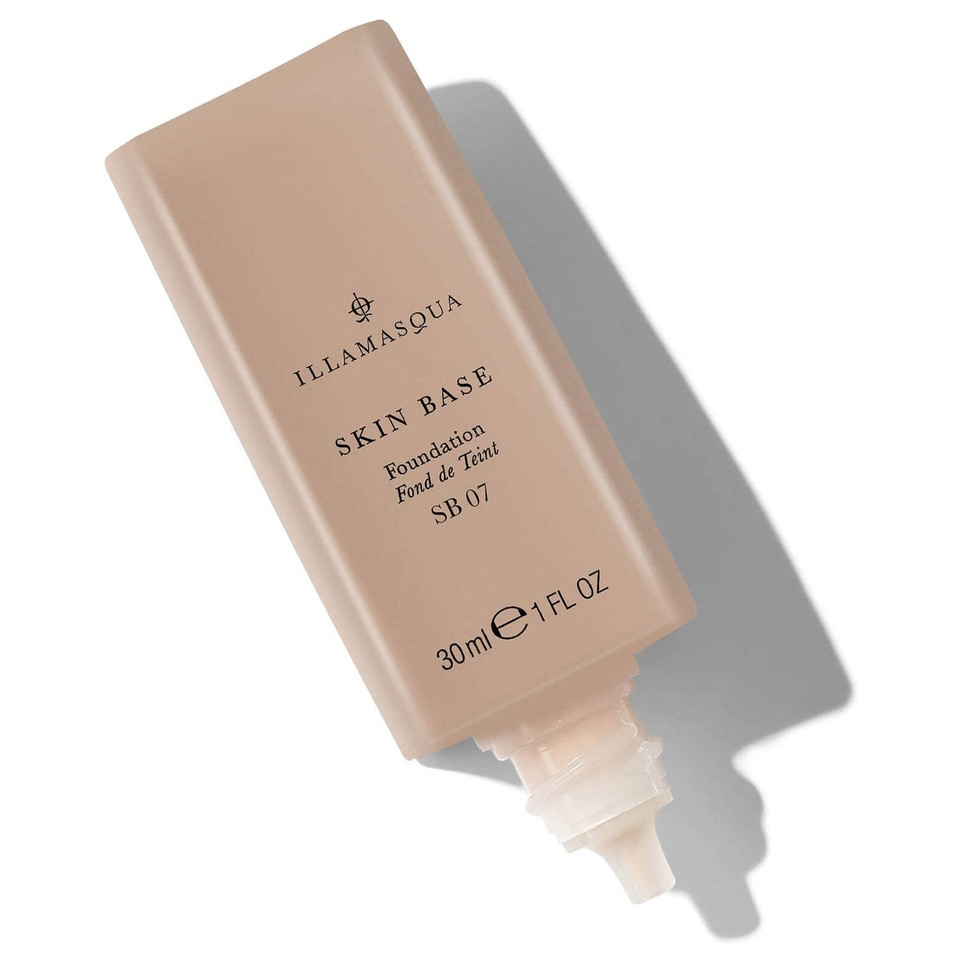 Illamasqua Skin Base Foundation7