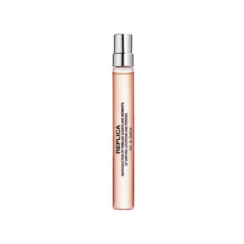 Replica On A Date Travel Spray 0.33 Oz / 10 Ml Eau De Toilette Spray